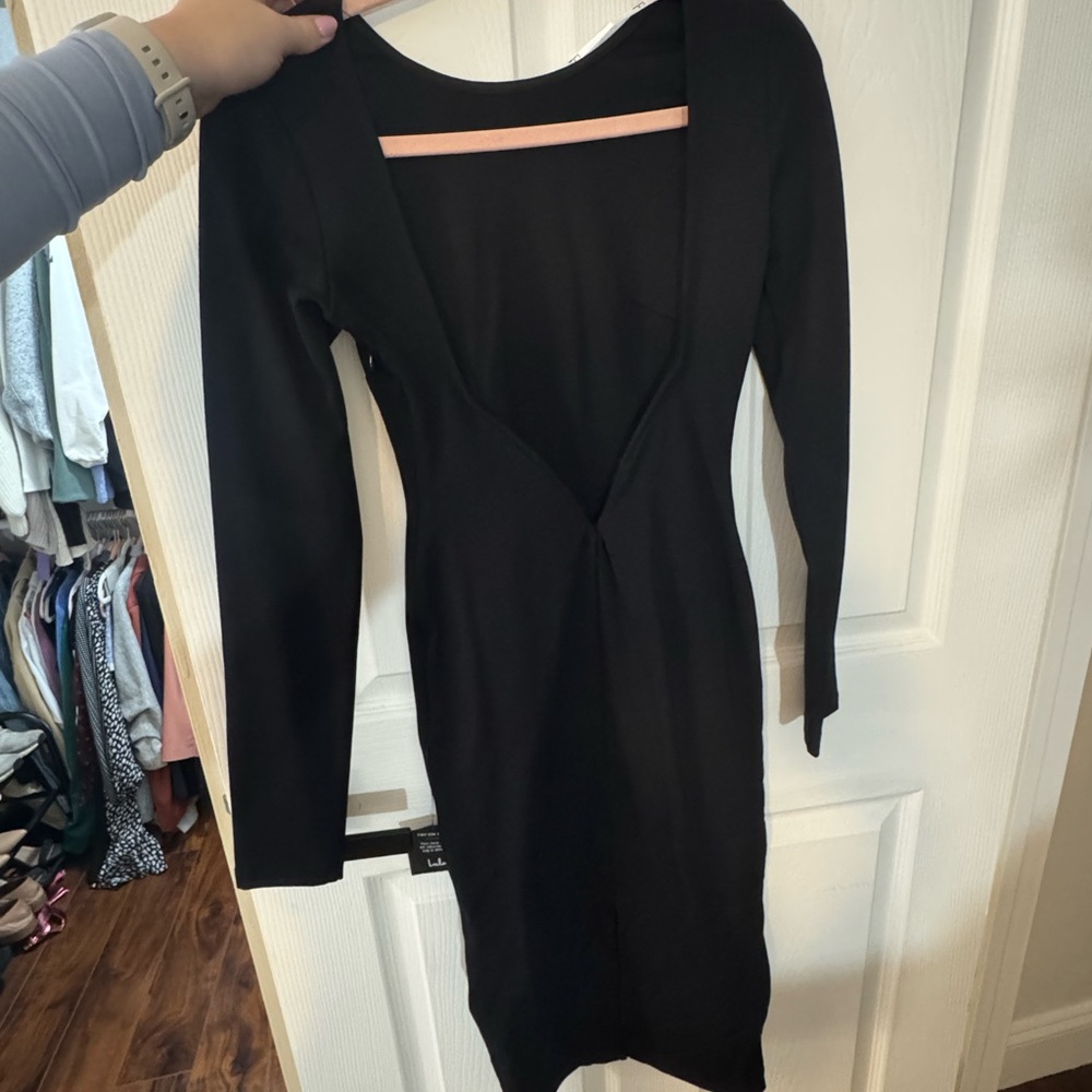 Lulu's Classic Black Midi Dress